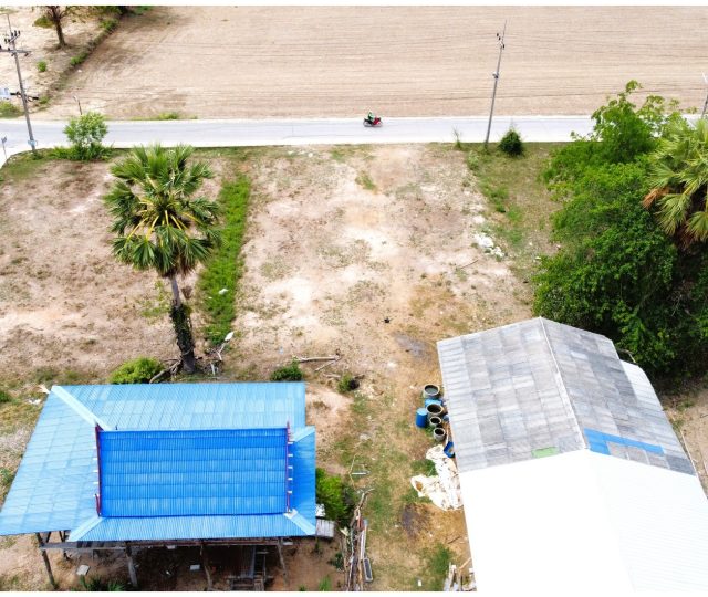 ขายที่ดินเพชรบุรี ตำบลบ้านหาด