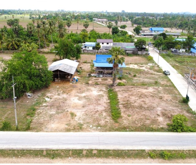 ขายที่ดินเพชรบุรี ตำบลบ้านหาด
