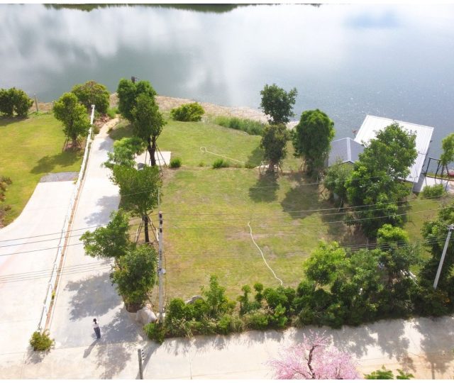 ขายที่ดิน ริมน้ำ บ้านยาง อำเภอเมืองนครปฐม https://listing.homelink.in.th/property/ขายที่ดิน-ริมน้ำ-บ้านยาง