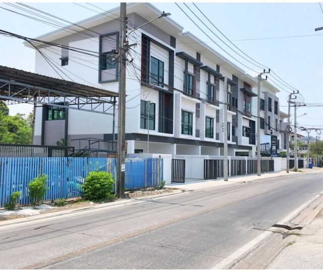 Home Office เฉลิมพระเกียรติ รัชกาลที่ 9 https://listing.homelink.in.th/property/home-office-เฉลิมพระเกียรติ